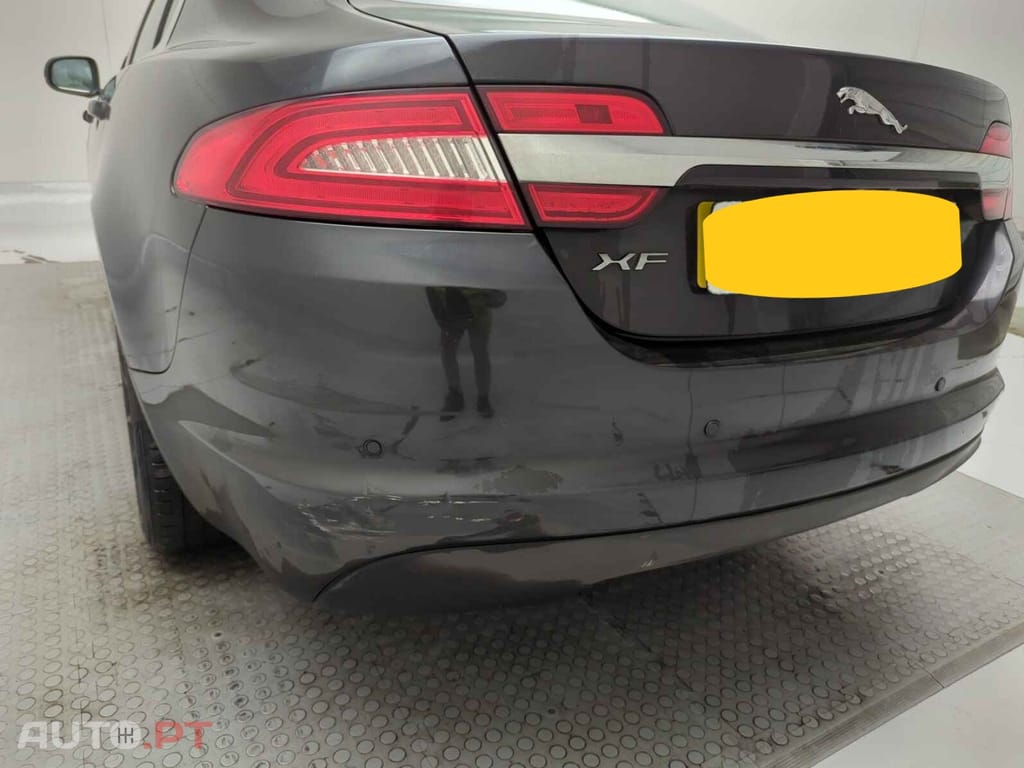 Jaguar XF Premium Luxury