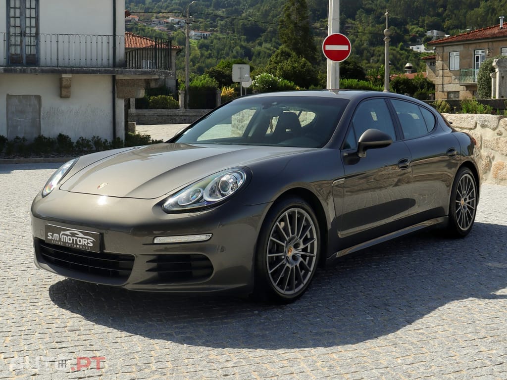 Porsche Panamera 3.0 V6