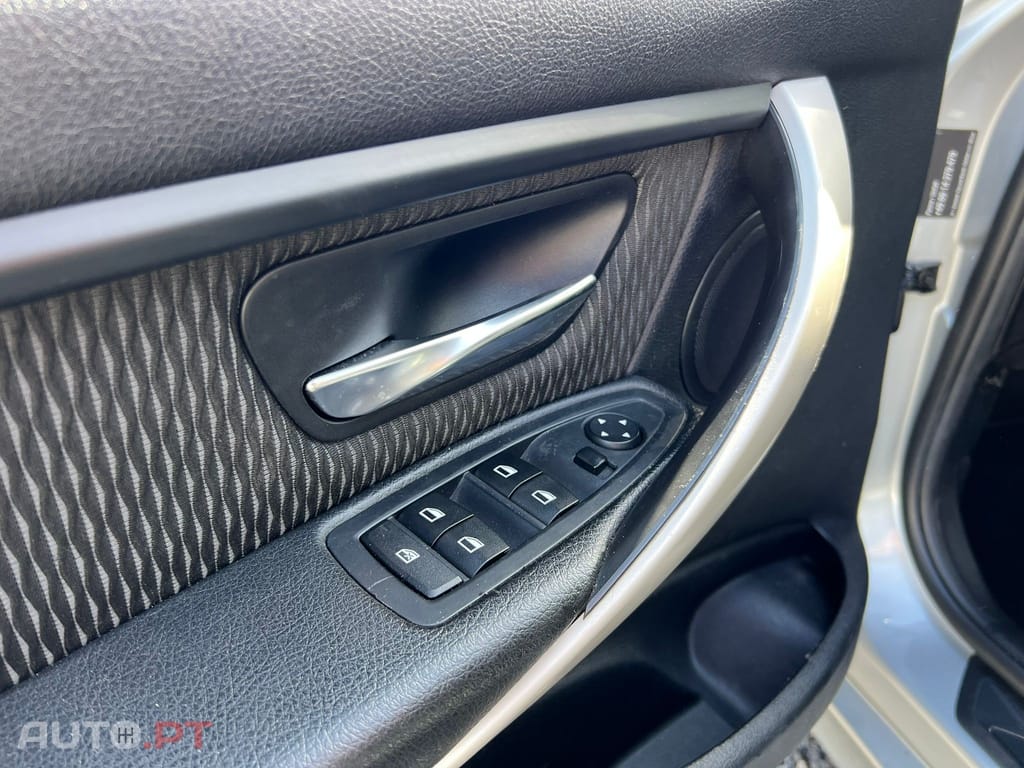 BMW 320 d Touring Auto