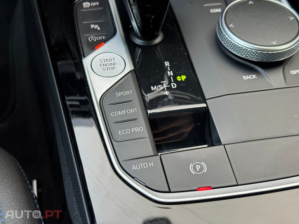 BMW 218 d Pack Desportivo M