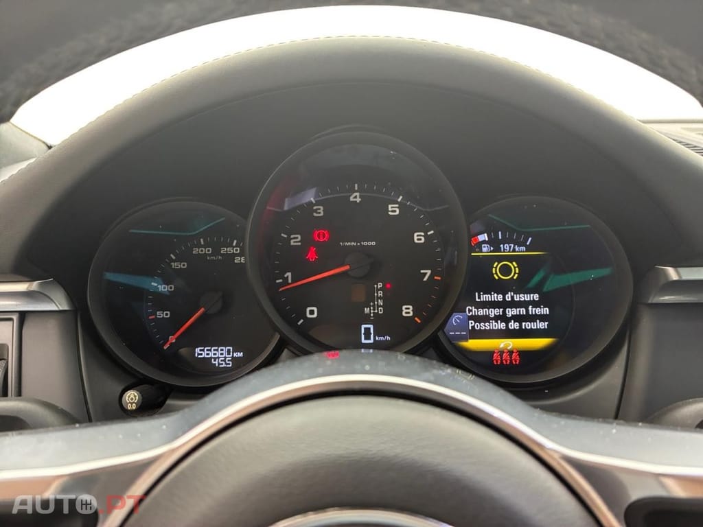Porsche Macan PDK