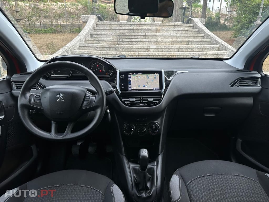 Peugeot 208 1.2 PureTech Active