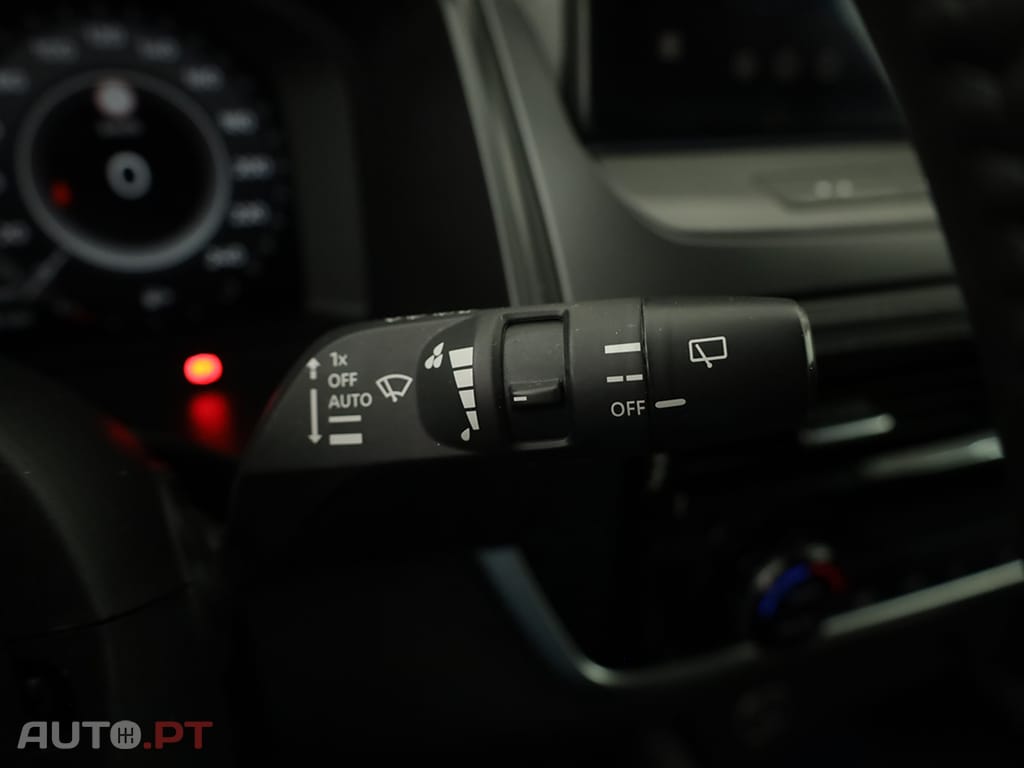 Nissan Qashqai 1.3 DIG-T N-Connecta LED Xtronic