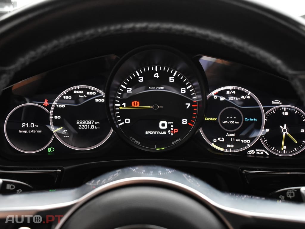 Porsche Panamera ST 4 E-Hybrid