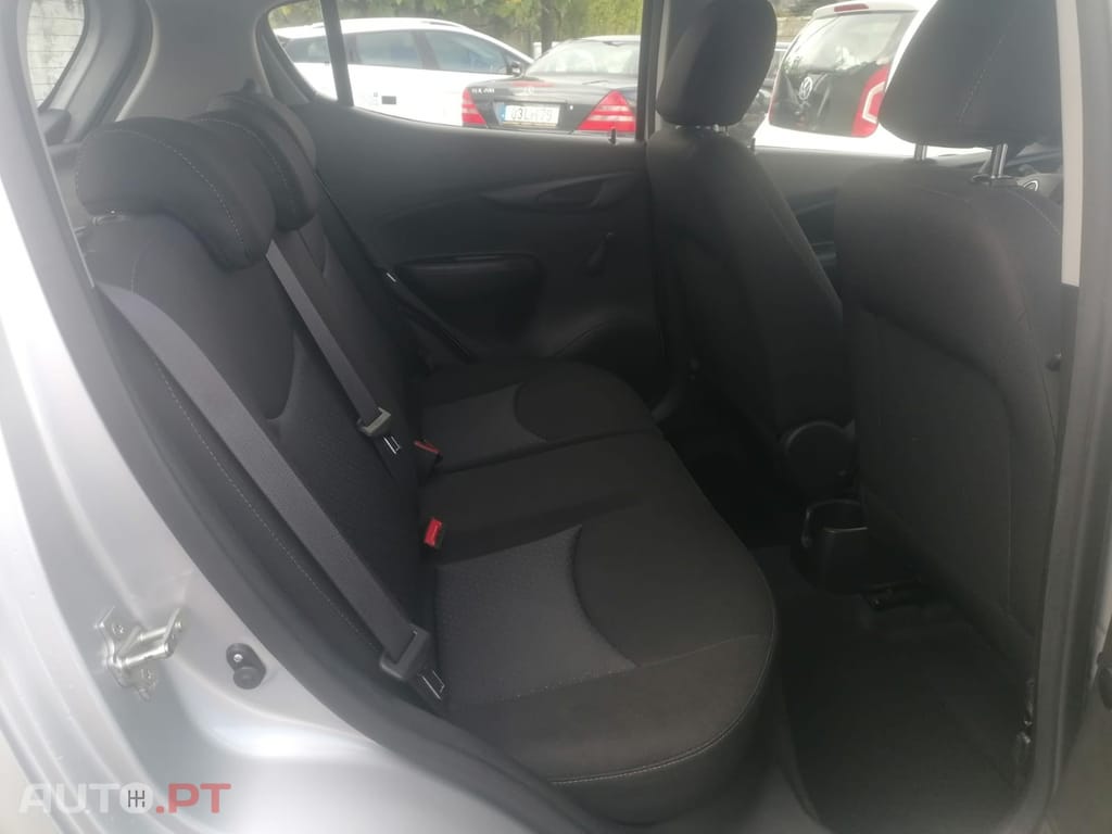 Opel Karl 1.0 Rocks