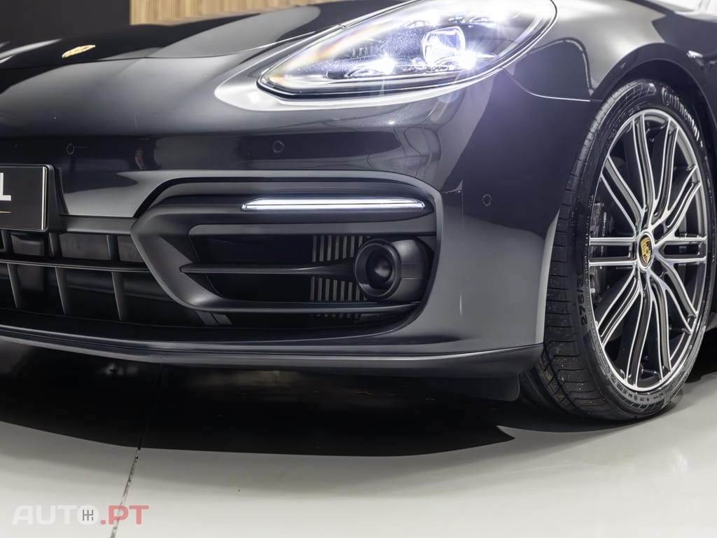 Porsche Panamera 4 E-Hybrid Platinum Edition PDLS