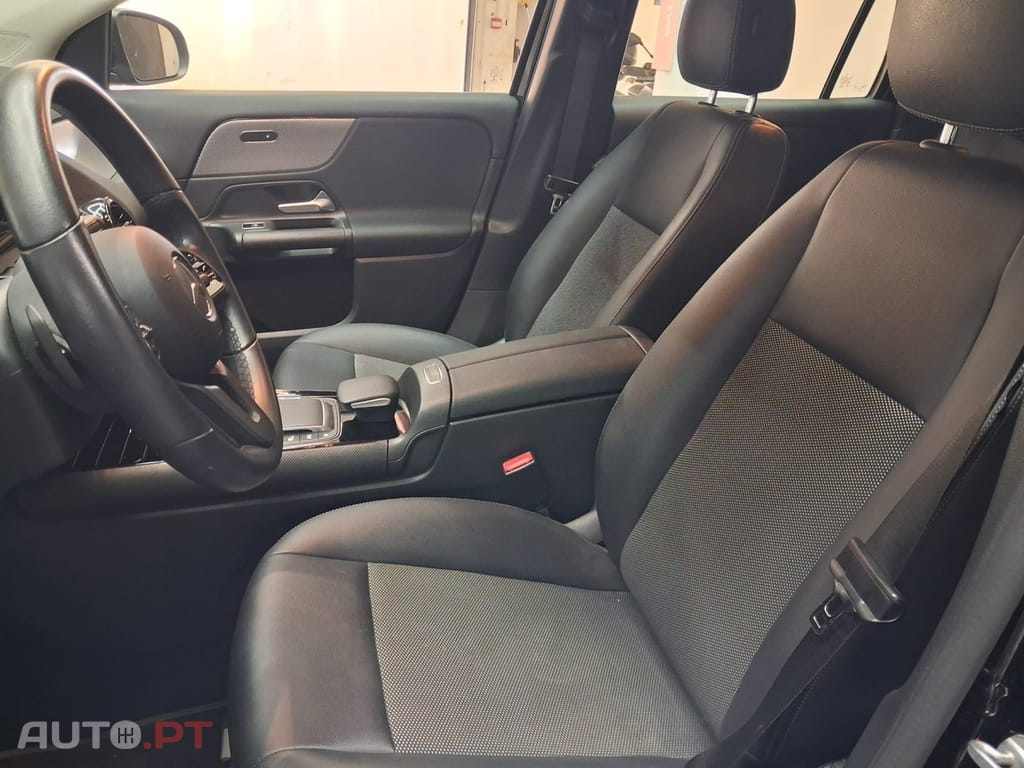 Mercedes-Benz GLA 180 d Progressive