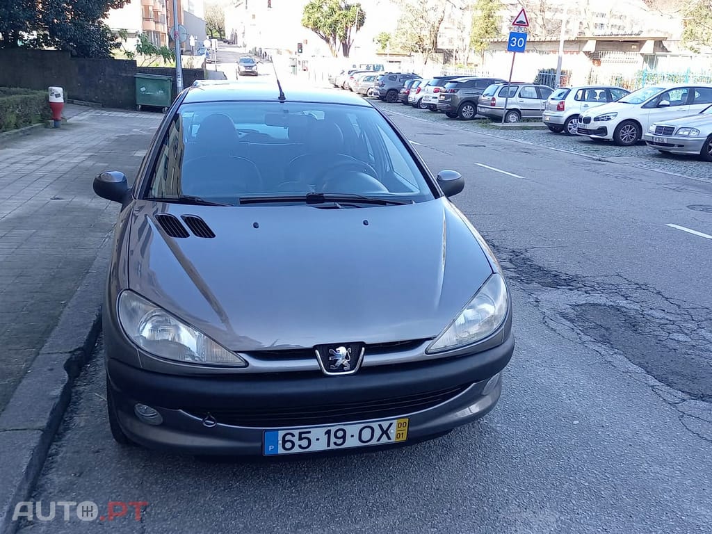 Peugeot 206 2.0HDI 90cv 5lugares AC