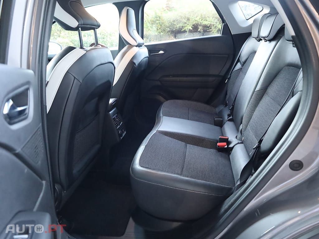 Renault Captur 1.0TCe Techno