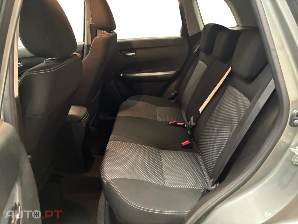 Suzuki Vitara 1.4 Boosterjet Hybrid Privilège