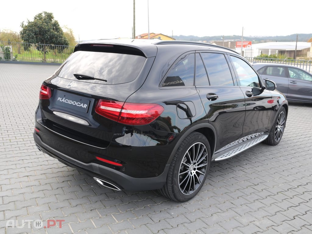 Mercedes-Benz GLC 220 D 4 Matic AMG Pack Night