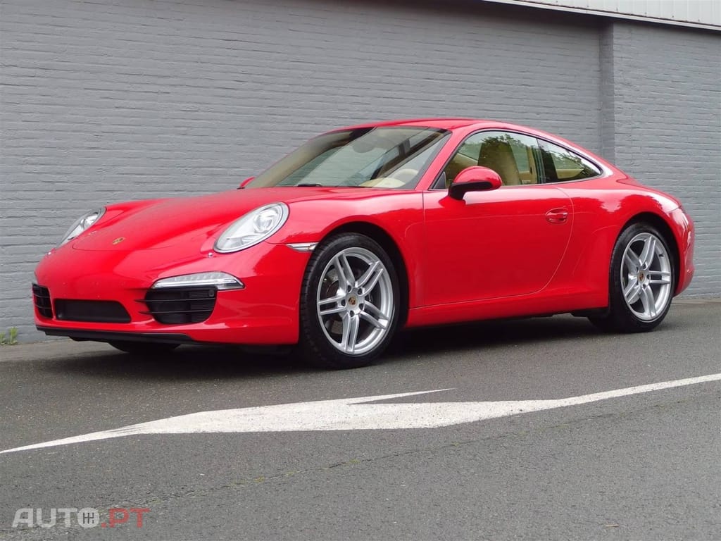 Porsche 911 Carrera