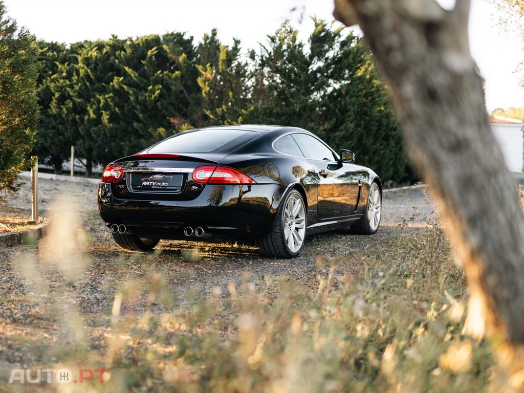 Jaguar XK XKR 5.0 V8