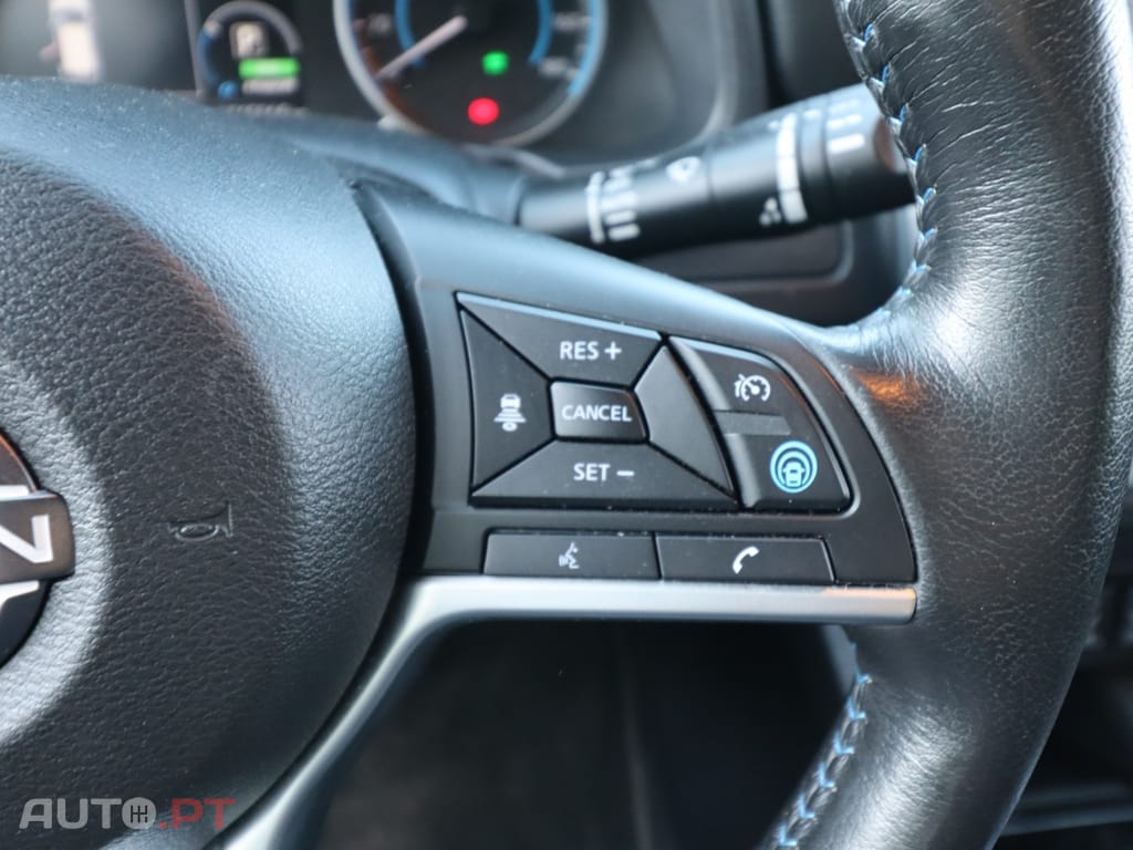 Nissan Leaf N-Connecta Full Led