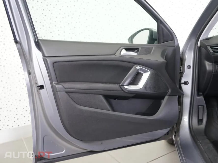 Peugeot 308 SW 1.6 BlueHDi Style