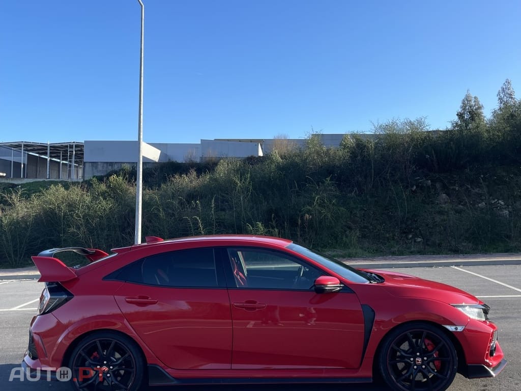 Honda Civic 2.0 i-VTEC Type-R