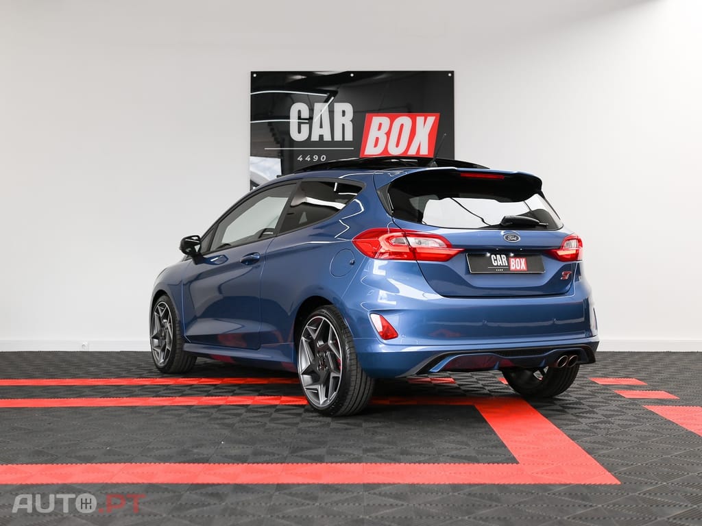 Ford Fiesta 1.5 EcoBoost S&S ST X