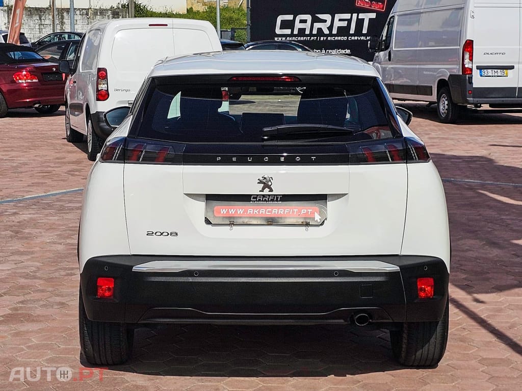 Peugeot 2008 1.2 PureTech Active Pack