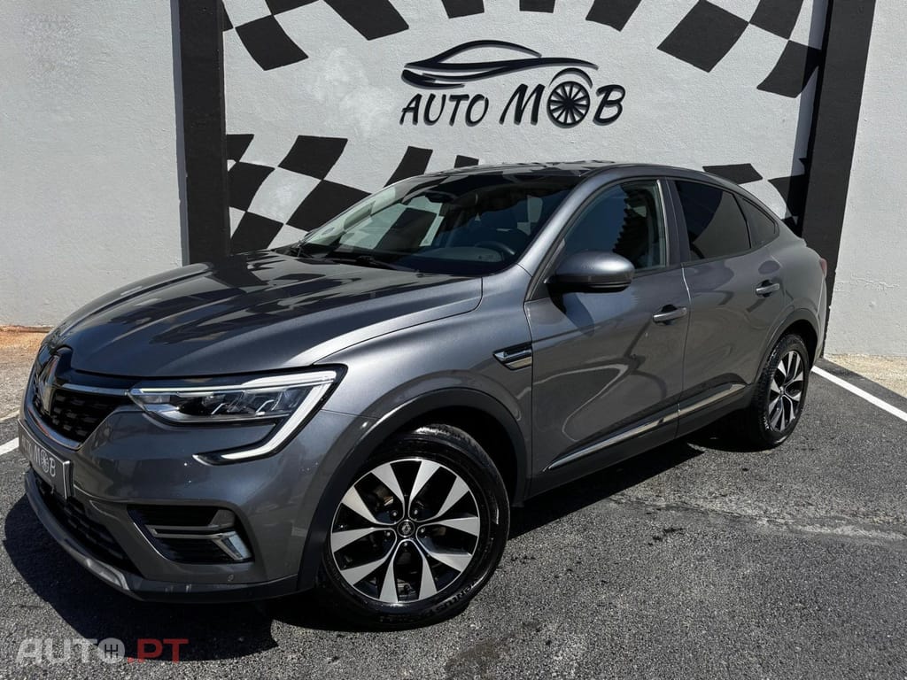 Renault Arkana 1.6 E-Tech Business