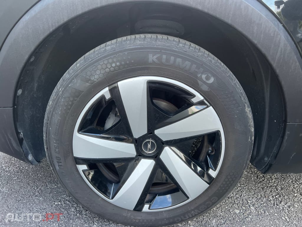 Opel Crossland X 1.2 Inovação