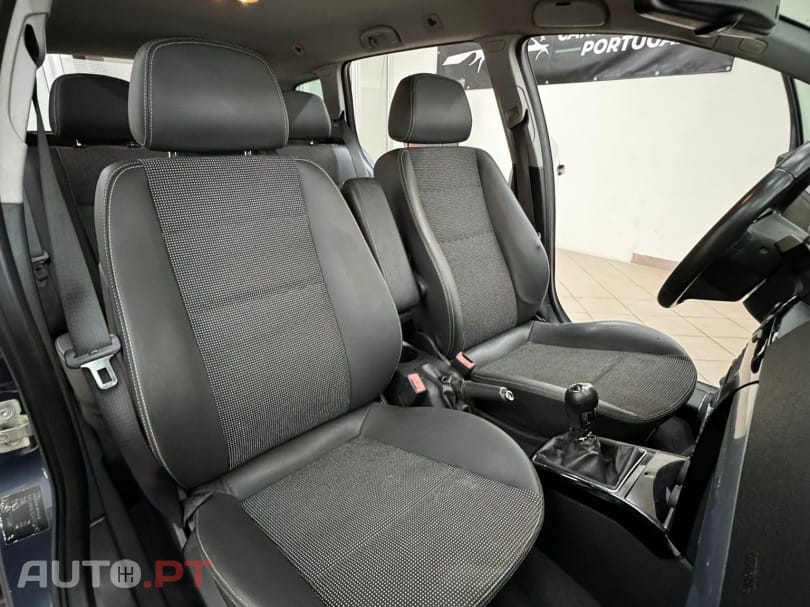 Opel Astra Caravan 1.7 CDTi Cosmo ecoFLEX