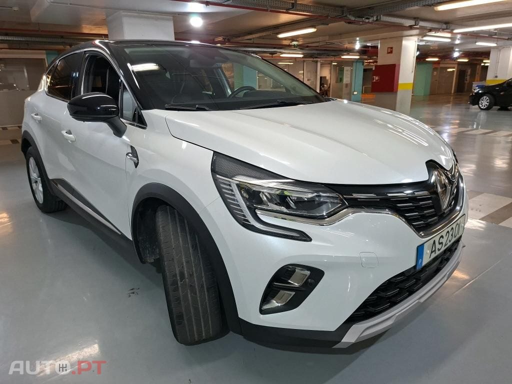 Renault Captur 1.6 E-Tech Plug-In Intens