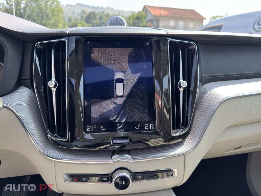 Volvo XC60 2.0 T8 PHEV Inscription AWD