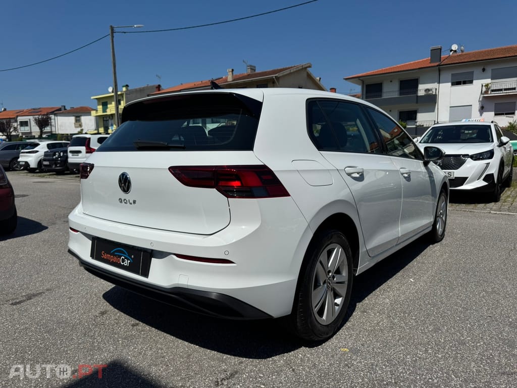 Volkswagen Golf 2.0 TDI Conceptline