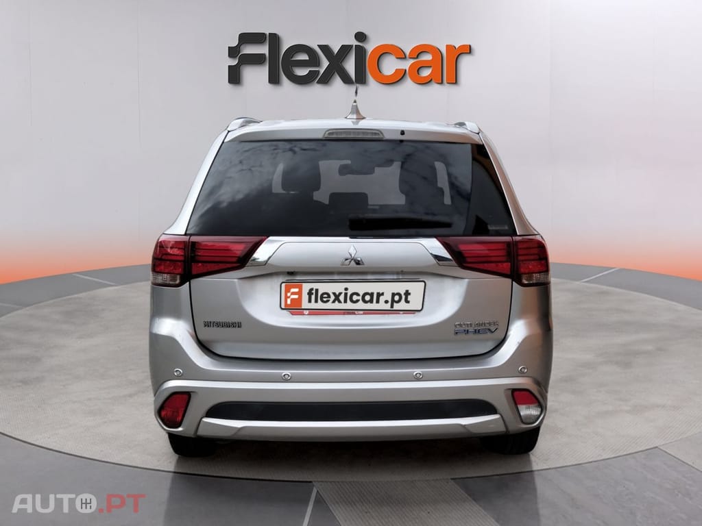 Mitsubishi Outlander 2.0 Instyle
