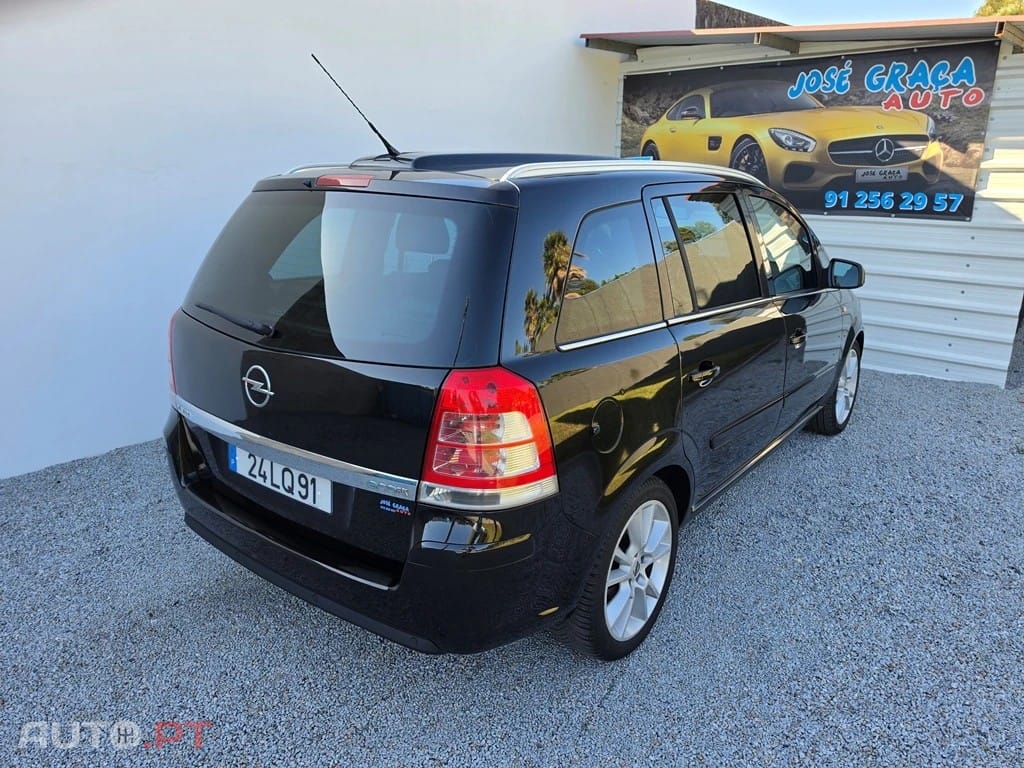 Opel Zafira 1.7 CDTi EcoFLEX