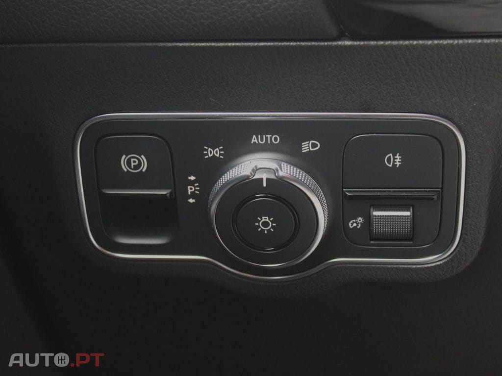 Mercedes-Benz B 250 e Progressive