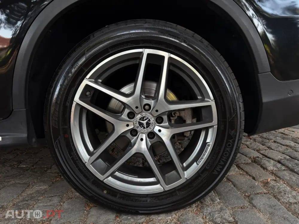 Mercedes-Benz GLC 220 d 4Matic 9G-TRONIC AMG Line