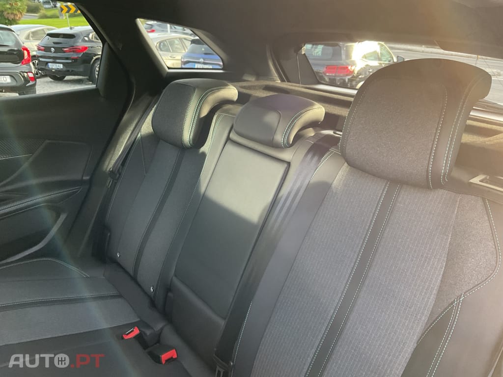 Peugeot 3008 1.2 PureTech Allure