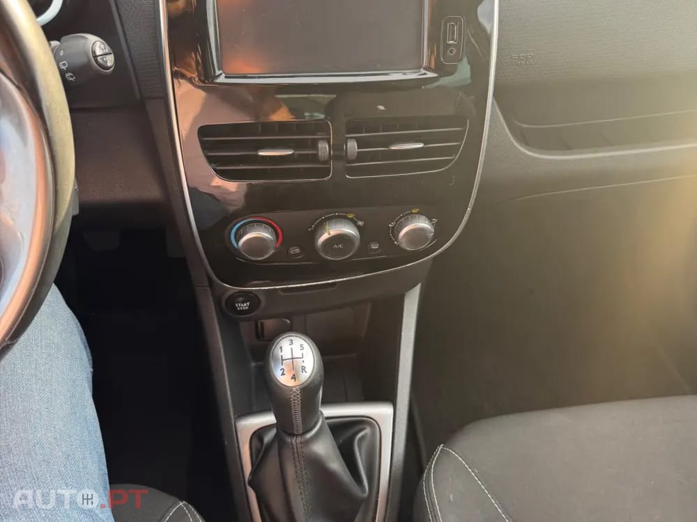 Renault Clio 0.9 TCe Limited Edition