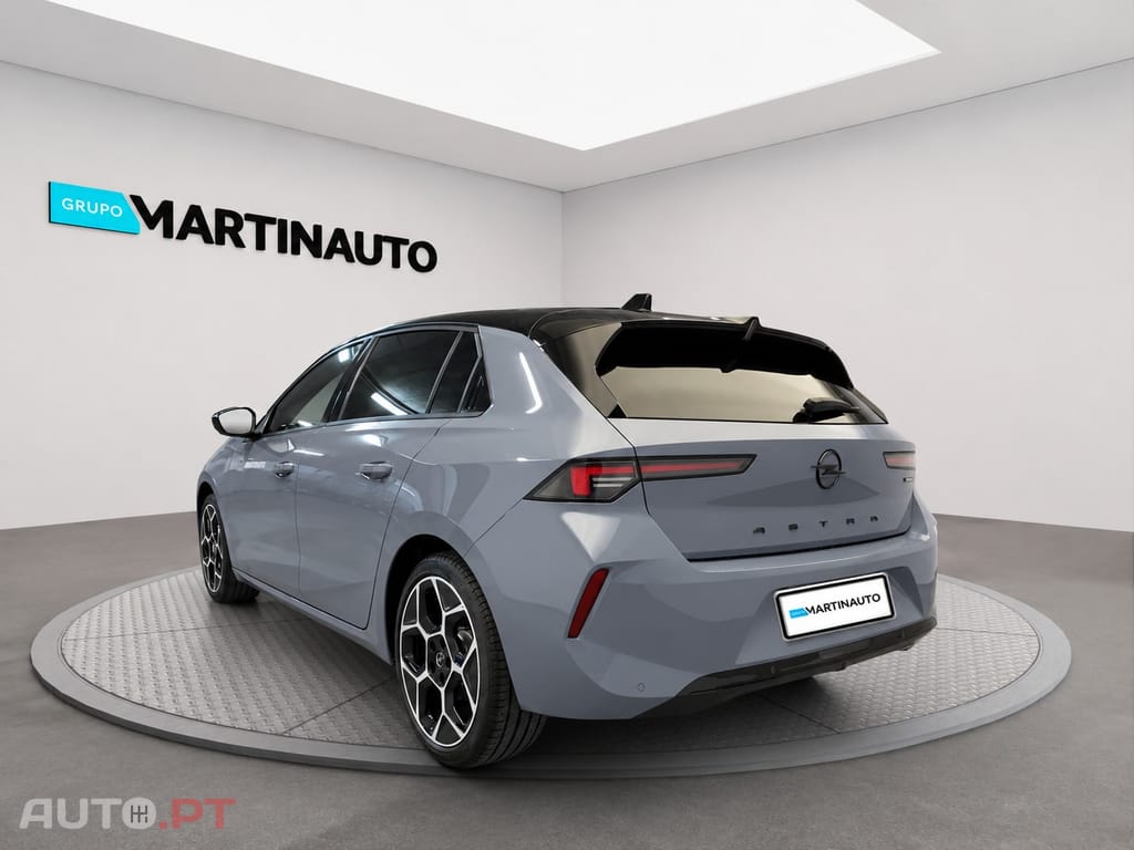 Opel Astra 1.2 T Hybrid GS eDCT
