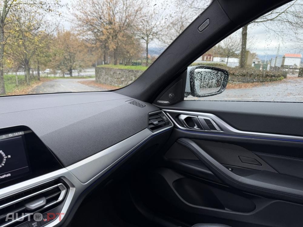 BMW 420 i Pack Desportivo M Auto