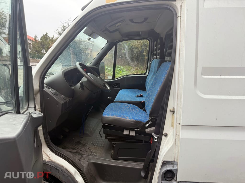 Iveco Daily 35C13 2.8 126CV 2002 175MILKM REAIS