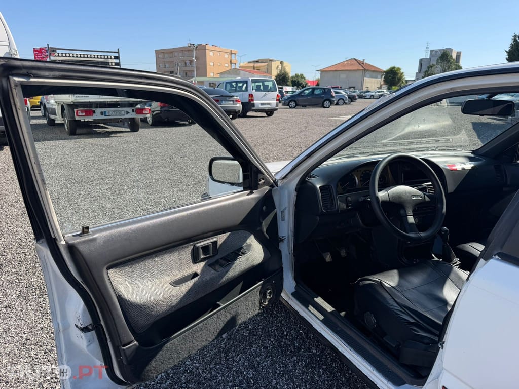 Toyota Corolla 1.3 Gold Line