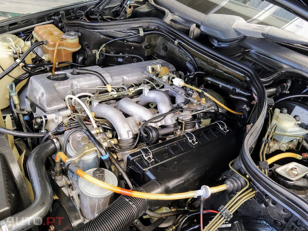 Mercedes-Benz 250 D