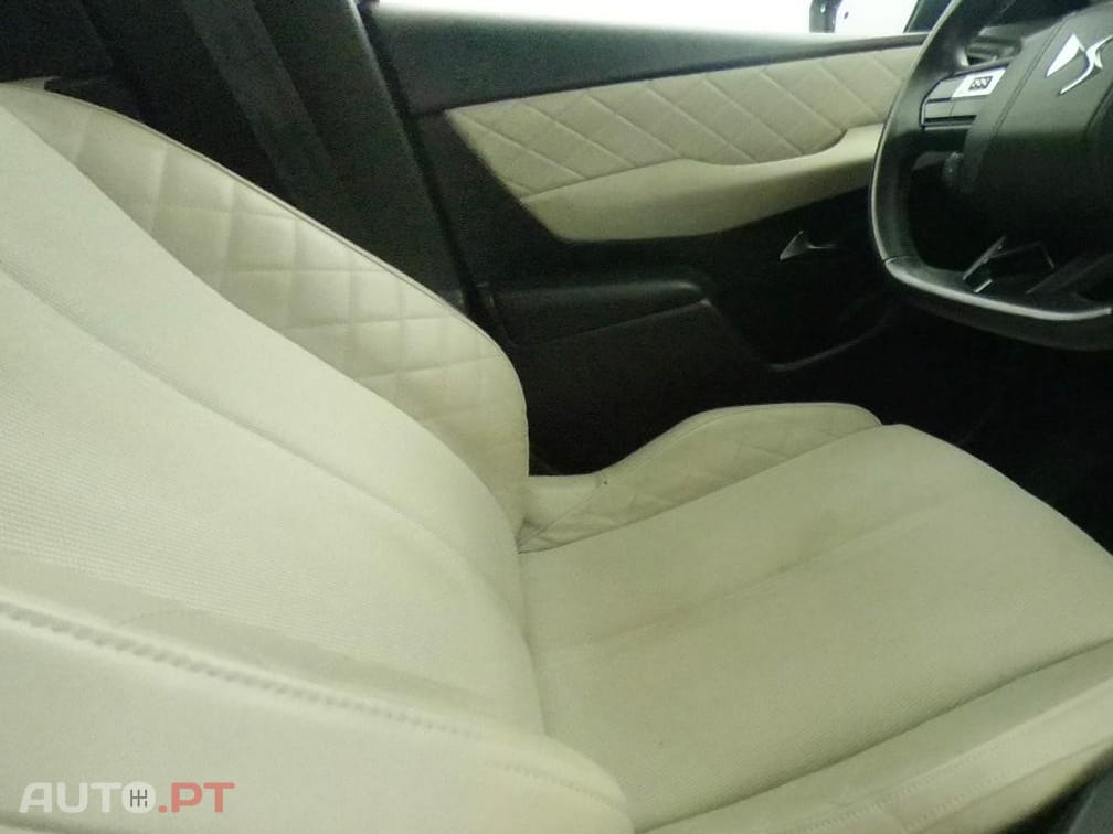 DS DS3 Crossback 1.2 PureTech Grand Chic EAT8