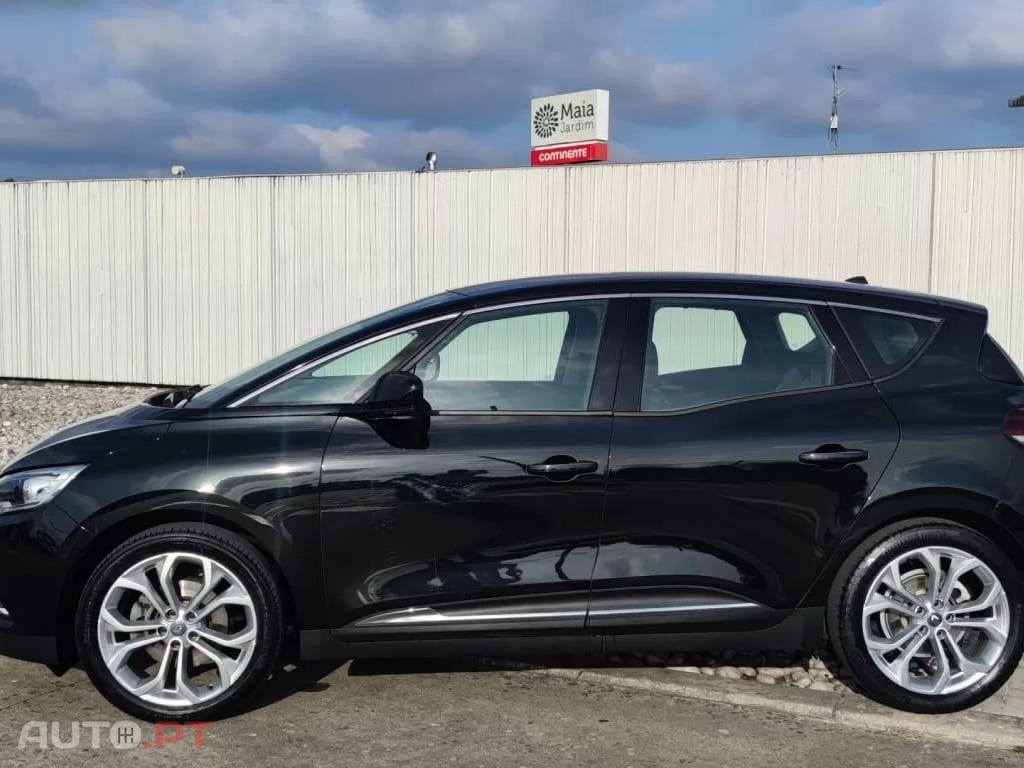 Renault Scénic 1.5 dCi Bose Edition EDC SS