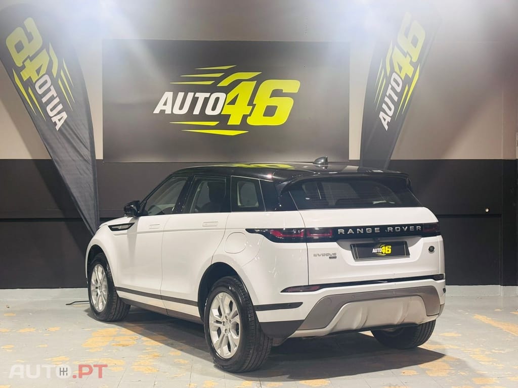 Land Rover Range Rover P300e SE