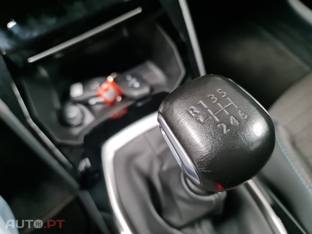 Peugeot 208 1.5 BlueHDi Allure