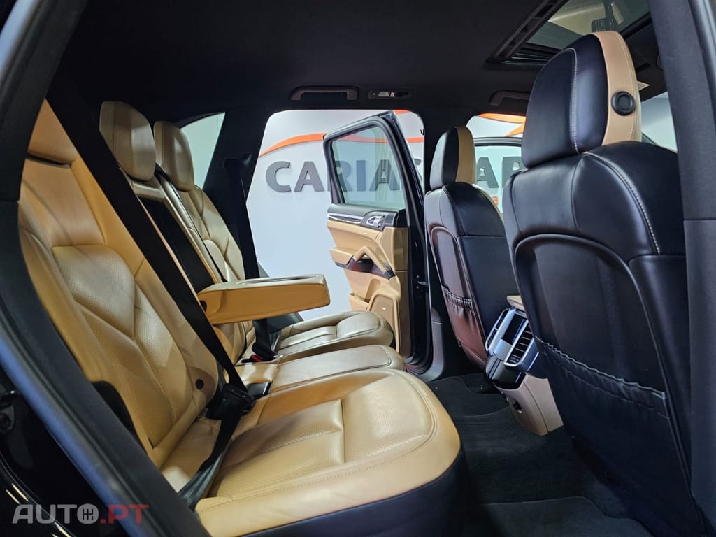 Porsche Cayenne S Tiptronic