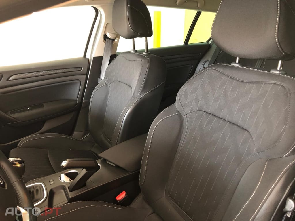 Renault Mégane Sport Tourer 1.5 Blue dCi Limited