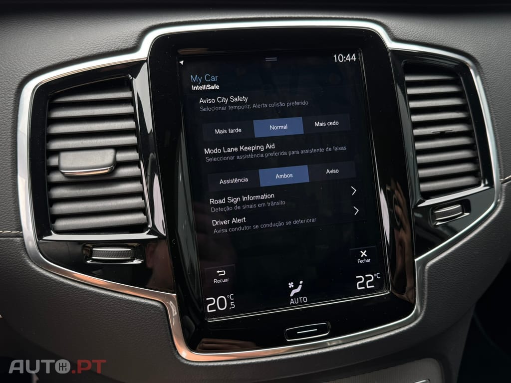 Volvo XC90 2.0 T8 PHEV R-Design AWD