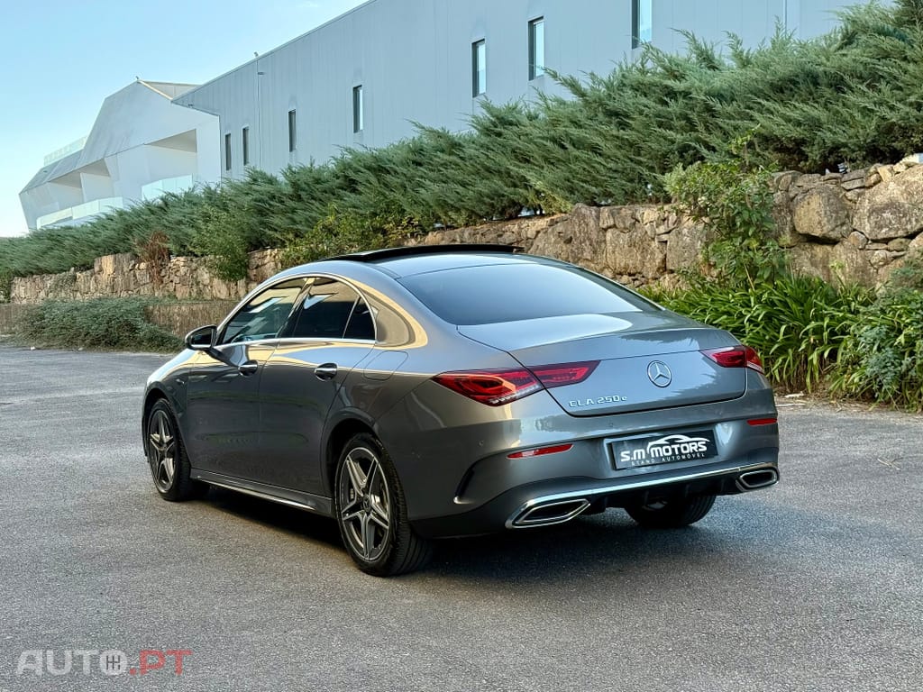 Mercedes-Benz CLA 250 e AMG Line