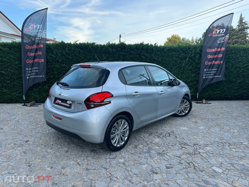Peugeot 208 1.6 BlueHDi Active