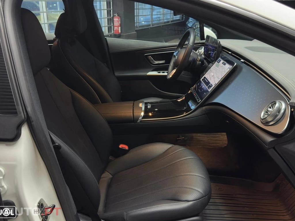 Mercedes-Benz EQE 350