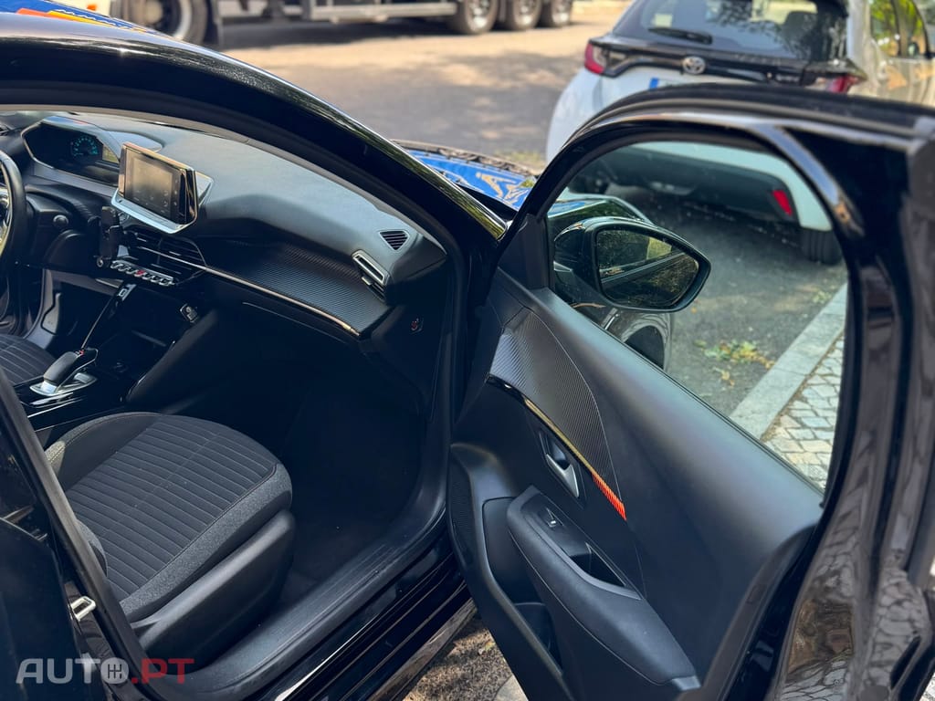 Peugeot 208 E 208